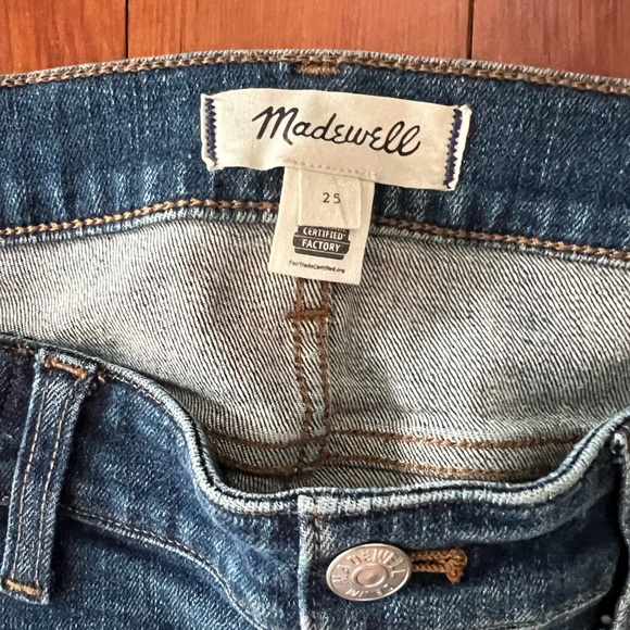 NWOT Madewell The Maternity Side-Panel Kick Out Crop Jeans in Arlen Wash - 25 - Picture 8 of 9